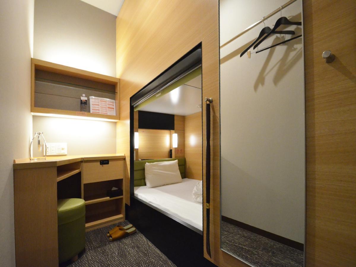 โกลบอล เคบิน โตเกียว ซุยโดะบะชิ Hotel ภายนอก รูปภาพ